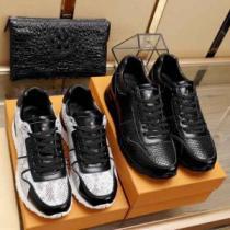 LOUIS VUITTON ルイ ヴィトン カジュアルシューズ 2色可選 大人の可愛さを引き立て 2026年の夏のマスト