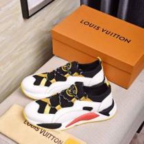 人気夏ファションおすすめ 《2025年》今、注目のストリート LOUIS VUITTON ルイ ヴィトン カジュアルシューズ