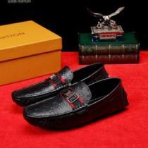 カジュアルシューズ 2026年最新ファッション 春夏シンプルファッションでOK！ LOUIS VUITTON ルイ ヴィトン