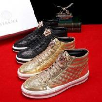 VERSACE ヴェルサーチ ハイトップシューズ 2色可選 2026即旬な装いに ドレスアップ効果も抜群