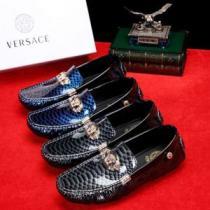 2色可選 カジュアルシューズ VERSACE ヴェルサーチ オススメしたい最新注目ファション 2026春夏は人気定番