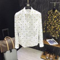 2026年の春夏に着たい 長袖 /ロンT/ロングT/ロングTシャツ 透け感優しい   ディオール DIOR 大人っぽく仕上げ