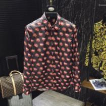 2026年春夏のトレンドアイテム ジバンシー GIVENCHY 夏のフレッシュな気分に長袖 /ロンT/ロングT/ロングTシャツ