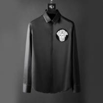 2色可選 ヴェルサーチVERSACE 2026春夏のトレンド新商品 長袖 /ロンT/ロングT/ロングTシャツ知的優秀アイテム