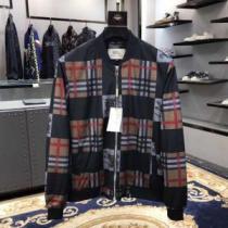 バーバリー2026年春夏の流行アイテム BURBERRY ブルゾン主役になる個性的なアイテム