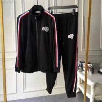 新作コレクションを見る 正規品保証19春夏 モンクレール激レア 入手困難 MONCLER 上下セット