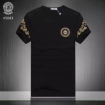 2026年最新ファッション ヴェルサーチVERSACE Tシャツ/ティーシャツ 3色可選 きれいめ派に上質