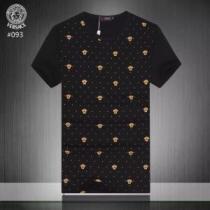 2025年春夏のトレンドアイテム ヴェルサーチVERSACE Tシャツ/ティーシャツ 3色可選 ぐっと鮮度がアップ