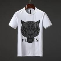 2色可選目を引く存在感抜群 Tシャツ/ティーシャツ フィリッププレイン PHILIPP PLEIN  2026春夏の大注目トレンド
