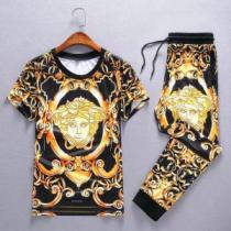 人気商品 ヴェルサーチ VERSACE 半袖 上下セット【2025春夏】最新コレクション