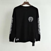 クロムハーツ大人カジュアル夏ファッション2026長袖Tシャツ CHROME HEARTS上品なリラックス感