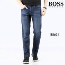 HUGO BOSS ヒューゴボス ストレートデニムパンツ 2026年春夏シーズンの人気 夏らしい季節感