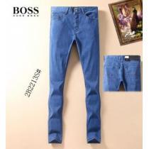 2026年の夏のマスト 夏のコーデには欠かせない HUGO BOSS ヒューゴボス テーパードデニムパンツ