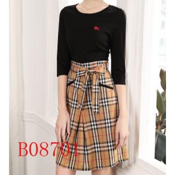 2026年春夏のトレンドアイテム ぐっと鮮度がアップ サラサラの着心地 バーバリー BURBERRY ワンピース