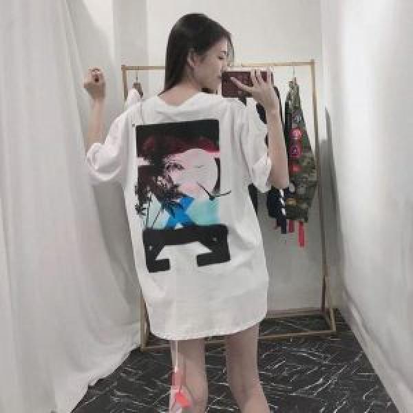 2026春夏の大注目トレンド Off-White オフホワイト 半袖Tシャツ まずは定番！人気アイテム すっきりした印象に