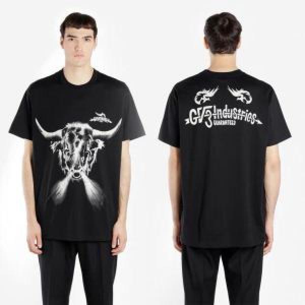 2026春夏は人気定番 オススメしたい最新注目ファション ジバンシー GIVENCHY Tシャツ/ティーシャツ