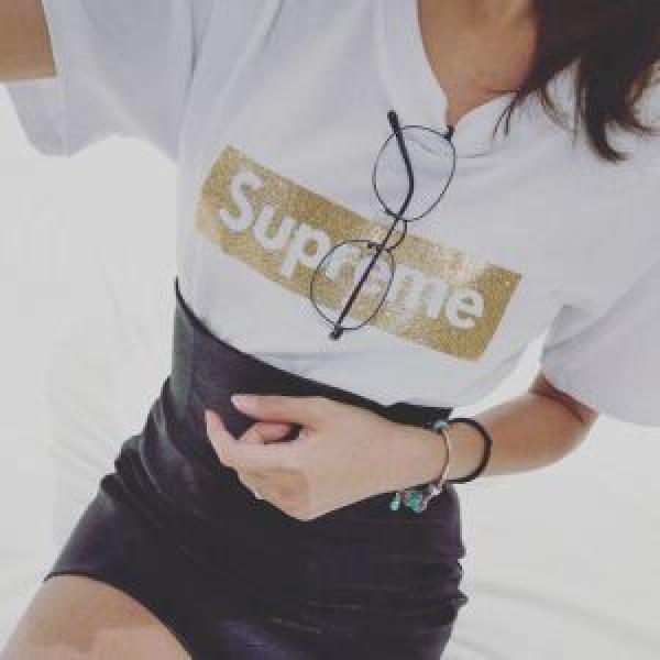 半袖Tシャツ 2色可選 2026年春夏シーズンの人気 きちんと感をプラス シュプリーム SUPREME