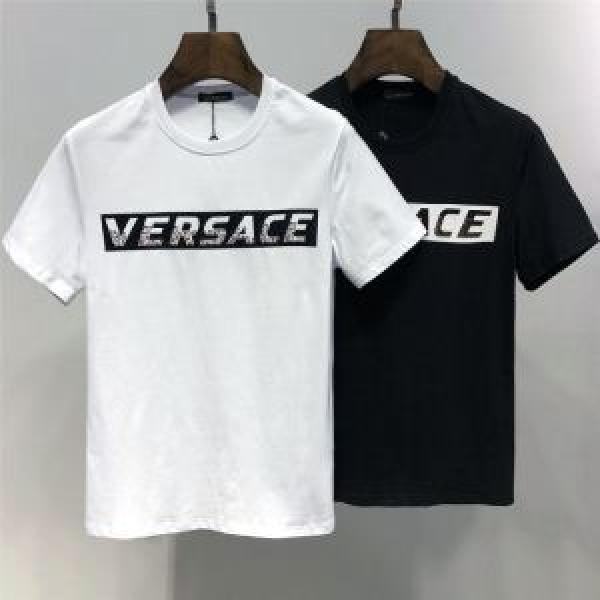 2026春夏は人気定番 夏おすすめ人気ブランドアイテム VERSACE ヴェルサーチ 半袖Tシャツ 2色可選