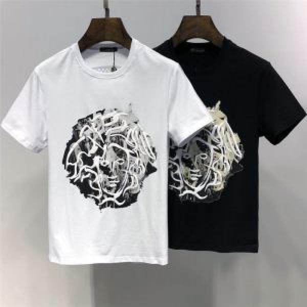今流行りの最新コレクション VERSACE ヴェルサーチ 半袖Tシャツ 2色可選 《2026年》今、注目のストリート