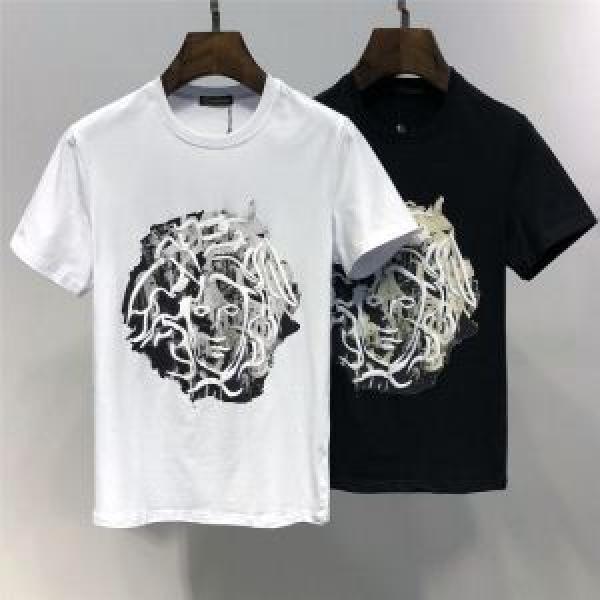 VERSACE ヴェルサーチ 半袖Tシャツ 2色可選 着るだけで上品なスタイル 2026春夏人気トレンドアイテム