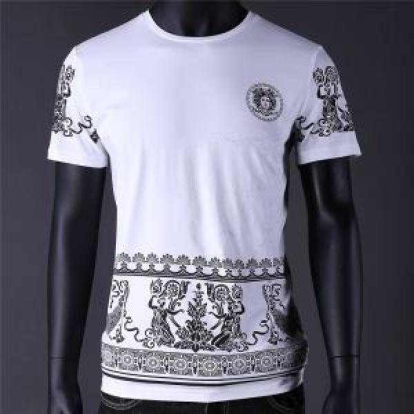 VERSACE ヴェルサーチ 半袖Tシャツ 2色可選 【2026春夏】最新コレクション 大人の可愛さを引き立て
