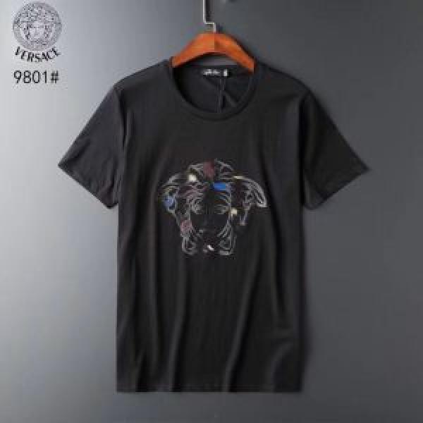 半袖Tシャツ 2色可選 2026SSのトレンド商品 おしゃれデザインも大人気 VERSACE ヴェルサーチ