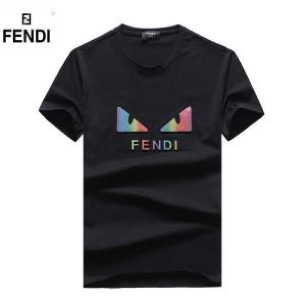 春夏のトレンドアイテム FENDI フェンディ 半袖Tシャツ 4色可選 2026春夏も引き続きトレンド