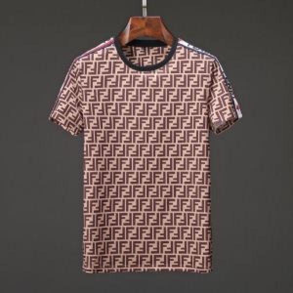 FENDI フェンディ 半袖Tシャツ 2色可選 春夏シンプルファッションでOK！ 2026年最新ファッション