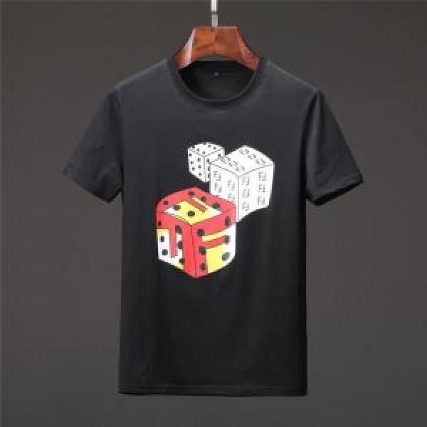 大人の華やかさを演出 2026年春夏のトレンドアイテム FENDI フェンディ 半袖Tシャツ 2色可選