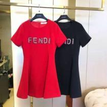 2色可選 2026年の夏のマスト 今年の正解大人気新作 フェンディ FENDI ワンピース