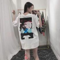 2026春夏の大注目トレンド Off-White オフホワイト 半袖Tシャツ まずは定番！人気アイテム すっきりした印象に
