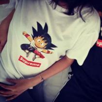 2026春夏も引き続き人気セール この夏は注目新作 シュプリーム SUPREME 半袖Tシャツ 3色可選