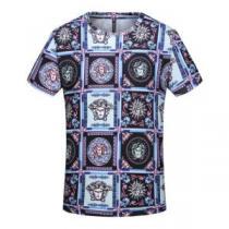 鮮度アップブランド最新 大人カジュアル夏ファッション2026 半袖Tシャツ  VERSACE ヴェルサーチ