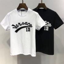 半袖Tシャツ 2色可選 2026春夏も引き続き人気セール スタイルアップ効果 VERSACE ヴェルサーチ