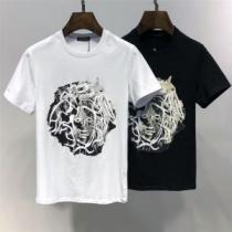 VERSACE ヴェルサーチ 半袖Tシャツ 2色可選 着るだけで上品なスタイル 2026春夏人気トレンドアイテム