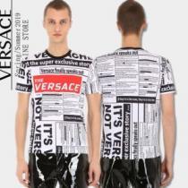 半袖Tシャツ 鮮度アップブランド最新 大人カジュアル夏ファッション2026 VERSACE ヴェルサーチ