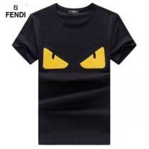 《2026年》今、注目のストリート 着るだけで上品なスタイル FENDI フェンディ 半袖Tシャツ 4色可選