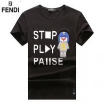2025春夏の大注目トレンド 今から夏まで活躍する FENDI フェンディ 半袖Tシャツ 3色可選