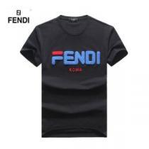 4色可選 半袖Tシャツ 大人カジュアル夏ファッション2026 今風の着こなし新品 FENDI フェンディ
