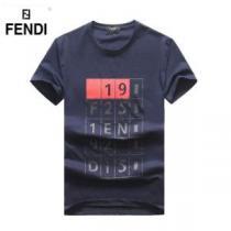 ゆったり感のあるアイテム FENDI フェンディ 半袖Tシャツ 3色可選 2026春夏のトレンド新商品