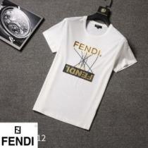 【2026年】夏のファッション FENDI フェンディ 半袖Tシャツ 3色可選 最新のトレンドブランド人気的