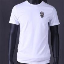 FENDI フェンディ 半袖Tシャツ 2色可選 春夏シンプルファッションでOK！ 2025春夏も引き続きトレンド