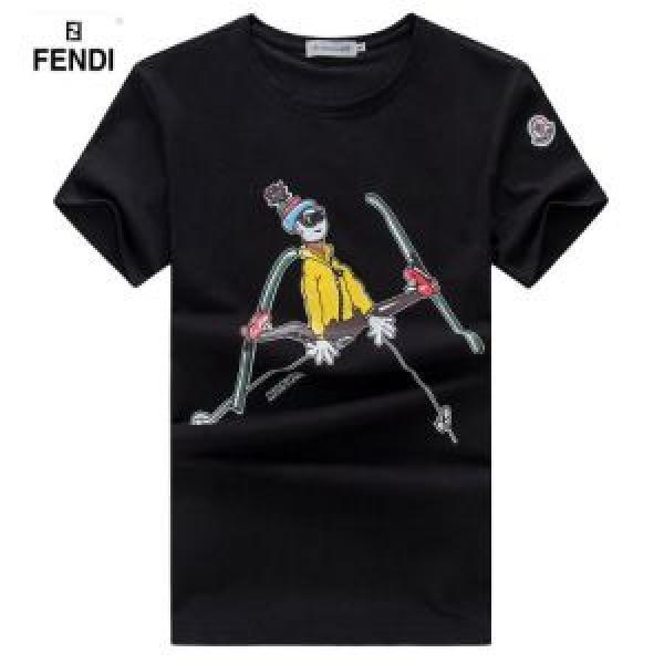 Tシャツ/ティーシャツ 3色可選 2026春夏は人気定番 おしゃれな大人の着こなし モンクレール MONCLER