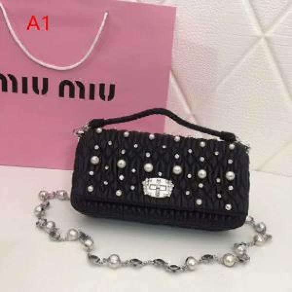 ミュウミュウ MIUMIU ハンドバッグ 4色可選 2026春夏のトレンド新商品 大人カジュアル上手に.43..43.