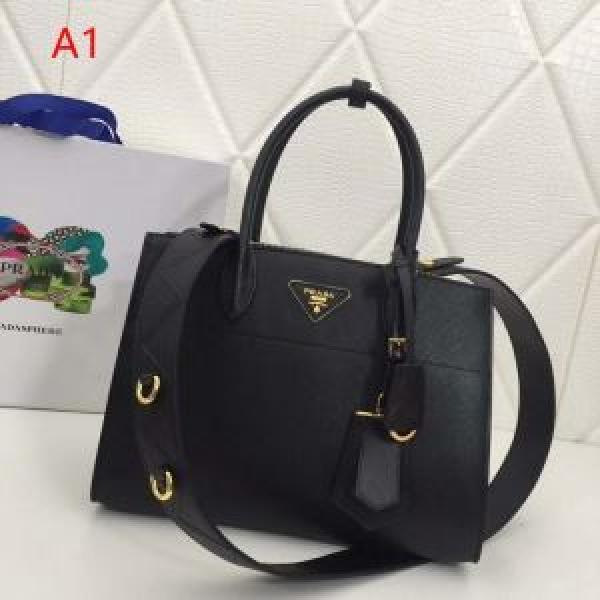 まずは定番！人気アイテム プラダ PRADA ハンドバッグ 多色可選 2026春夏トレンドアイテム.68.