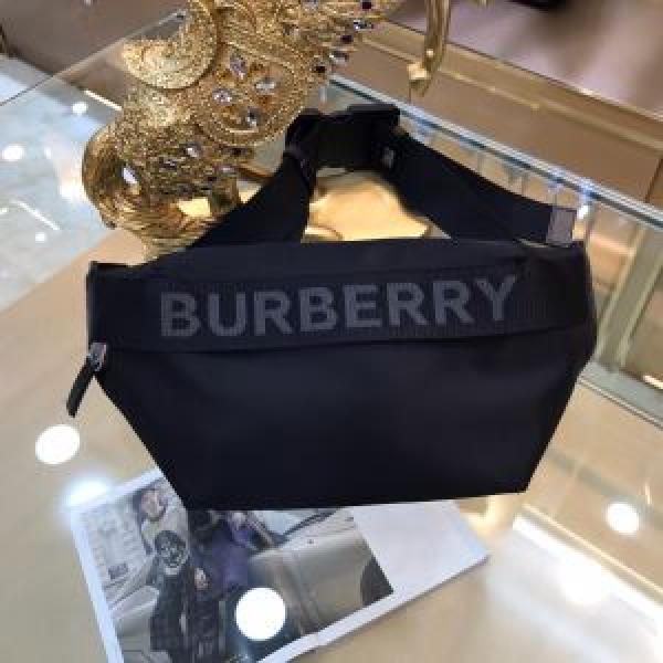 春夏の流行り2026新品 まずは定番！人気アイテム バーバリー BURBERRY ショルダーバッグ.47.