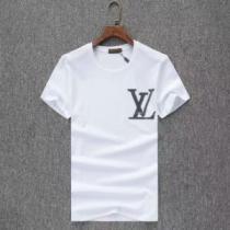 LOUIS VUITTON ルイ ヴィトン 半袖Tシャツ 3色可選 海外セレブは大人気 2026年夏の一押しファッションアイテム