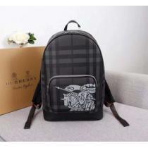 リュック 大人カジュアル夏ファッション2026 春夏シンプルファッションでOK！  バーバリー BURBERRY.48..48.