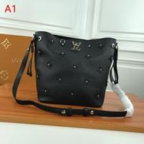 春夏の流行り2026新品 おしゃれデザインも大人気 ルイ ヴィトン LOUIS VUITTON ハンドバッグ 3色可選.49..49..49..49..49..49..49..49..49..49..49..49.