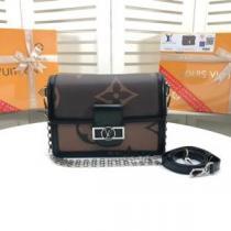 特に夏は人気アイテム ルイ ヴィトン LOUIS VUITTON ショルダーバッグ おしゃれな夏ファッション2026.49..49..49..49..49..49..49..49..49..49..49..49.